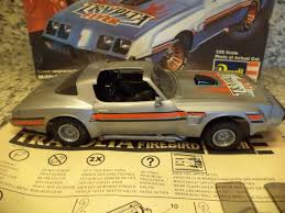 REVELL JOHN TRAVOLTA'S FIREBIRD FEVER CAR MODEL KIT JOHN BARRIS RARE 1979