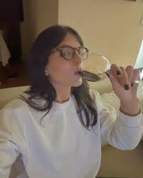 Beatriz Flor (@beatrizflor_) • Instagram photos and videos