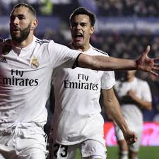 El programa describe los momentos previos y posteriores al partido a través de entrevistas y reportajes. Ver Real Madrid En Vivo Online Programacion Y Resultados De Los Partidos Por Liga Santander Y Champions League Fecha Hora Y Canal De Todos Los Partidos De Real Madrid En