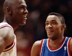 If Ajani and B Lee start mentioning those games with 10/15/20 plus missed  shots in their debates…🤣🤣🤣🤣🤣🤣🤣🤣 Y'all are welcome!