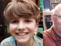 Benjamín de 9 años tuvo que llegar con su mamá, pero se “desvaneció” sin  dejar rastro con su papá