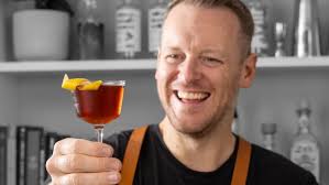 Rye whiskey cocktails.. 🥃