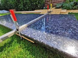 Hohe rasenkantensteine aus beton sollten mit beton verlegt werden. Rasenkantensteine Schneiden Ohne Flex