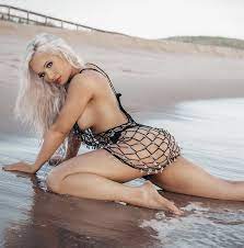 Stunning ex-WWE star Scarlett Bordeaux suspends OnlyFans requests as she  cannot keep up with demand | The Sun