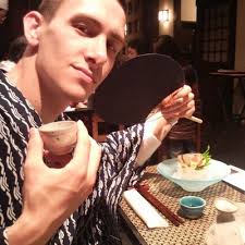 dan(gen) stern (@dnanoodle)