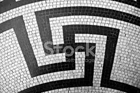 Suástica türkçe içindeki çevirilerine dikkat et. Suastica De Mosaico Preto E Branco Fotos Do Acervo Freeimages Com