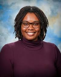 Ennis Wallace's Instagram, Twitter & Facebook