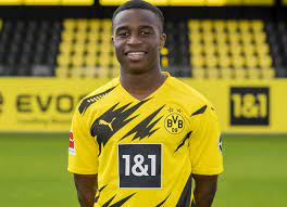 Read the latest edin terzic headlines, all in one place, on newsnow: Dortmund Coach Edin Terzic Lauds Record Breaker Youssoufa Moukoko