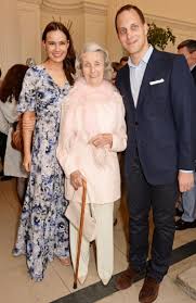Absolutely love this lady 💗 sophie is so talented at what she does, i wouldn't go anywhere else. Lady Sophie Windsor Princess George Galitzine And Lord Frederick Princess George Lord Frederick Windsor Prince Michael Of Kent