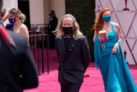 The nomadland filmmaker won the oscar for best director, making history as the first woman of color and the second woman ever to claim the title. Tt13a6uyiihjbm