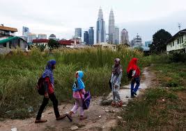 The women living here can expect to find a nice place to live with the best of the best. Survey Finds 70 Per Cent Of Malaysian Muslim Women Believe Polygamy Is A Right For Men South China Morning Post