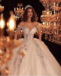 Check spelling or type a new query. Pin Von Mariana Belphman Auf Artsy Fact Fabulous Fantasy World Alluringly Gorgeous Collection Hochzeitstag Kleider Ballkleid Hochzeit Hochzeitskleid