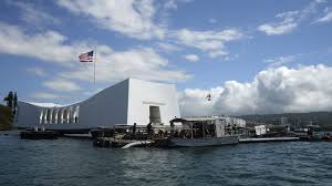 Dezember 1941 pearl harbor bombardierten, kamen bei dem angriff 1.117 soldaten um und viele weitere wurden verletzt. Bilderstrecke Zu Shinzo Abe Kundigt Besuch Von Pearl Harbor An Bild 2 Von 2 Faz