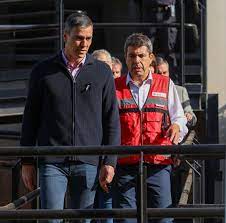 Mazón i Sánchez mostren cooperació i es distancien de les crítiques de  Feijóo