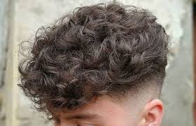 While most pictures depict it with straight hair, it also works great for curly hair. How To Get Curly Hair For Men 2021 Guide With 7 Steps