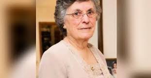 Maria Iannuzzi's Instagram, Twitter & Facebook