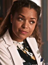 Claire Krause's Instagram, Twitter & Facebook