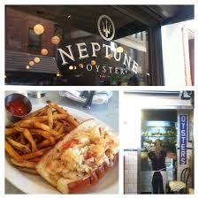 Neptune Oyster Hot Lobster Roll To Die For Food Oysters Food Places