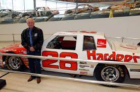 You will not be surprised to see your favourite driver during a super bowl commercial break or any other competition. Top 25 Nascar Drivers Of All Time The Best Of The Best Page 20