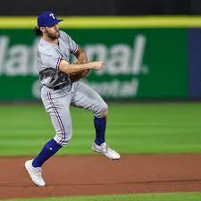 The toronto blue jays vs. Red Sox Hit 5 Hrs Beat Blue Jays 7 4 In Buffalo Finale