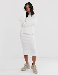 Find the free pattern here Bershka Knitted Two Piece Skirt In Cream Asos