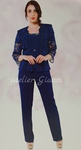 Modelli d'abbigliamento taglie forti dalle lunghezze più o meno coprenti, tessuti comodi e pregiati. Ø§Ù„Ø³Ø§Ø­Ø© Ù„ÙƒÙ…Ø© Ø§Ù„Ø§Ø³ØªØ­Ù…Ø§Ù… Tailleur Pantalone Elegante Taglie Comode Rangarljos Net