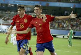 The newly signed man city winger ferran torres made many dribbles, and made past multiple players of vs atletico madrid in 2020! Real Madrid Targets Ferran Torres And Alan Shine At Under 17 World Cup As Com