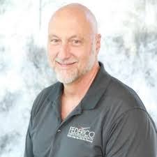 Alex Range's Instagram, Twitter & Facebook