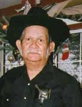 Henry Salas's Instagram, Twitter & Facebook