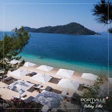 Cicek Kokulari Ve Kus Civiltilari Esliginde Bir Tatil Icin Sizleri Portville Holiday Villas A Bekliyoruz Detayli Bilgi Ve Erken Rezervasy Villa Tatiller Yaz