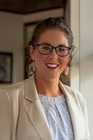 Heather Boss's Instagram, Twitter & Facebook