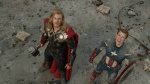 Plano Picado. Los Vengadores (2012) de Joss Whedon. - Centro de ...