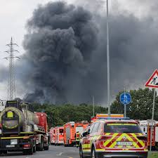It is named after the nearby bayer chemical production plants. Anitm Zeyiocnm