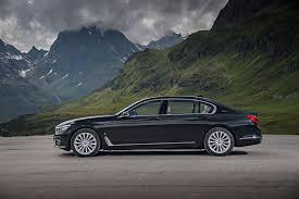 This bmw 7 series 740i is equipped with navigation, so you no longer have to wonder if you're headed in the right direction. Bmw 740le 2021