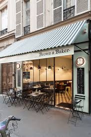 Brown Baker Nouveau Resto De Burgers A Saint Lazare Facade Restaurant Design De Restaurant Design De Cafe