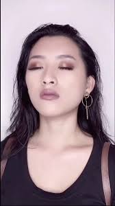 Sarah Vee (@sarahveeofficial)