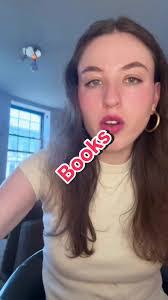 Sandra Rycroft's Instagram, Twitter & Facebook