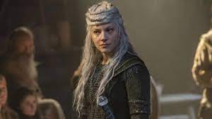 Peminuit is the eldest son of pekitaulet and oldest brother to we'jitu. Vikings Les Adieux De Katheryn Winnick Au Personnage De Lagertha News Series Allocine