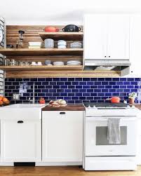 With backsplash ideas for tile, stone, glass, ceramic, and more, you're sure to find a kitchen backsplash the colored kitchen cabinets available today are stunning. 1001 Ideas For Ultra Modern Kitchen Backsplash Ideas