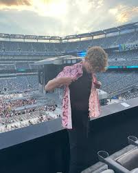 serving ancient city style #chromaticaball