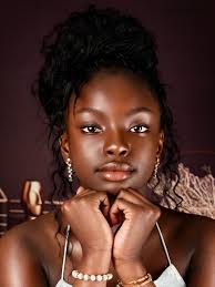 Another year older to Abigail, still telling stories through my lens. 📸✨