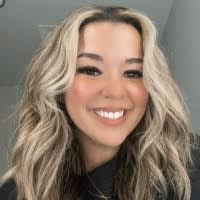 Crystal Meredith's Instagram, Twitter & Facebook