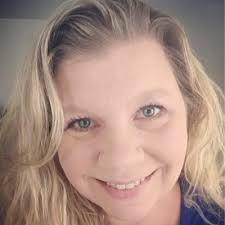 Debra Grace (@AggieofGrace)