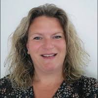 200+ 'Helmich' profiles