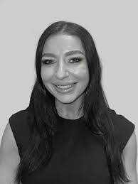 Jennifer Wilkie's Instagram, Twitter & Facebook