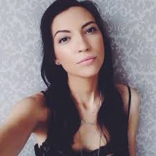 Anna Elisabeth (@annnaelisabeth)