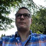 Christopher Pineau's Instagram, Twitter & Facebook