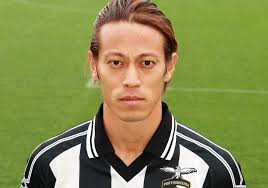Queens park rangers rb leipzig. Honda Assina Com O Portimonense
