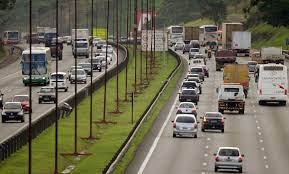 Conhecer a nova lei de trânsito é uma forma de prevenir multas. Nova Lei De Transito Entra Hoje Em Vigor Veja As 12 Mudancas No Ctb Jornal Do Carro Estadao