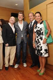 ● joao baiao was born on october 8, 1963 (age 57) in amadora, portugal ● he is a celebrity tv show host ● he joined tvshow named chuva de maio ● the parents of joao baiao are maria luisa baiao, severino. Fotos Joao Baiao Apresenta Livro Pelo Coracao De Portugal